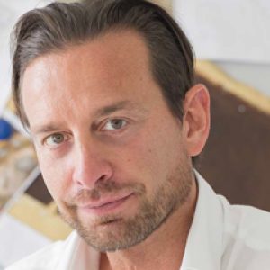 マッテオ・ヌンツィアーティ、i4MarianiのオフィスシステムBladeと書棚Elleの設計者