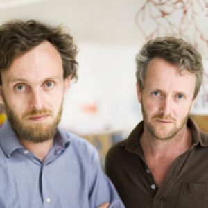 ロナン・ブルレックの Mutina コレクションのあるオフィス受付