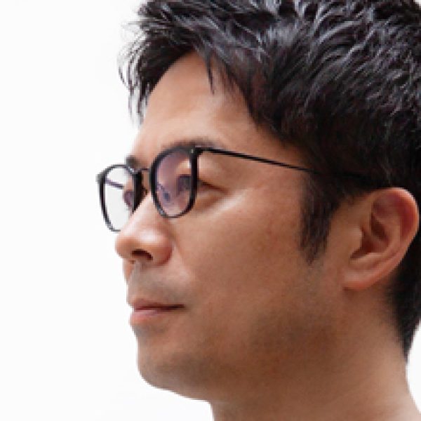吉岡徳仁が Mutina のためにデザインしたセラミックのあるオフィス受付