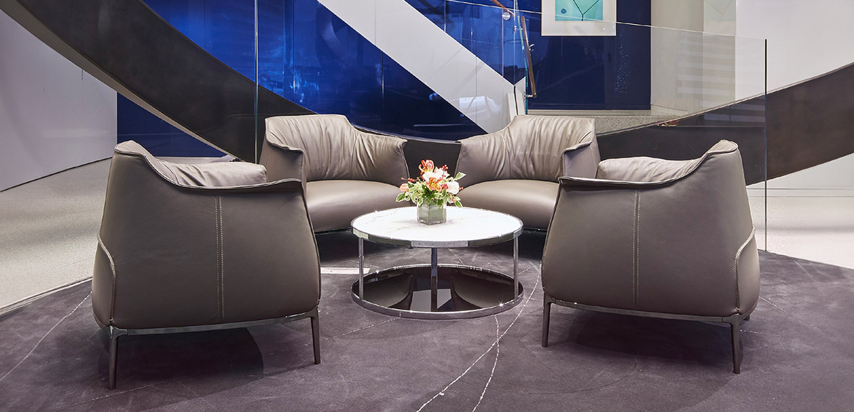 ポルトローナ・フラウのアーチボルド ソファ コレクション