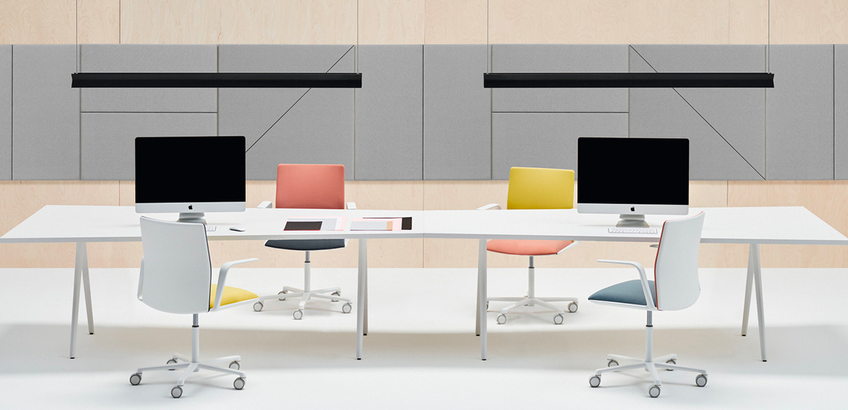 ArperのイタリアンデザインオフィスチェアKinesit、デザインLievore