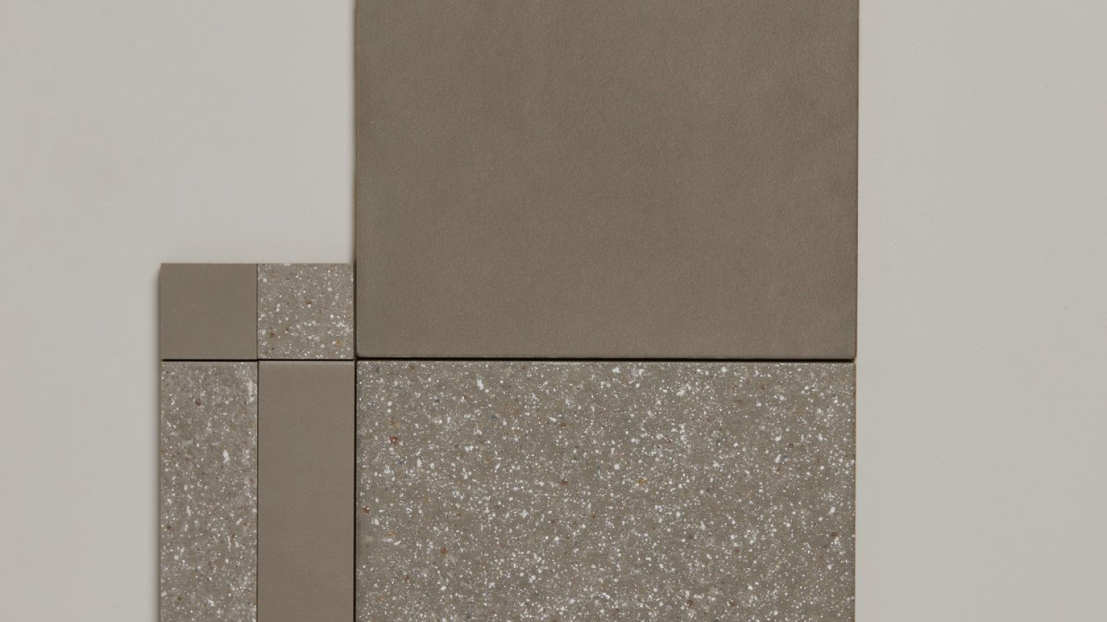 Time RoughとSmoothの2質感が出会うディテール、Mutina
