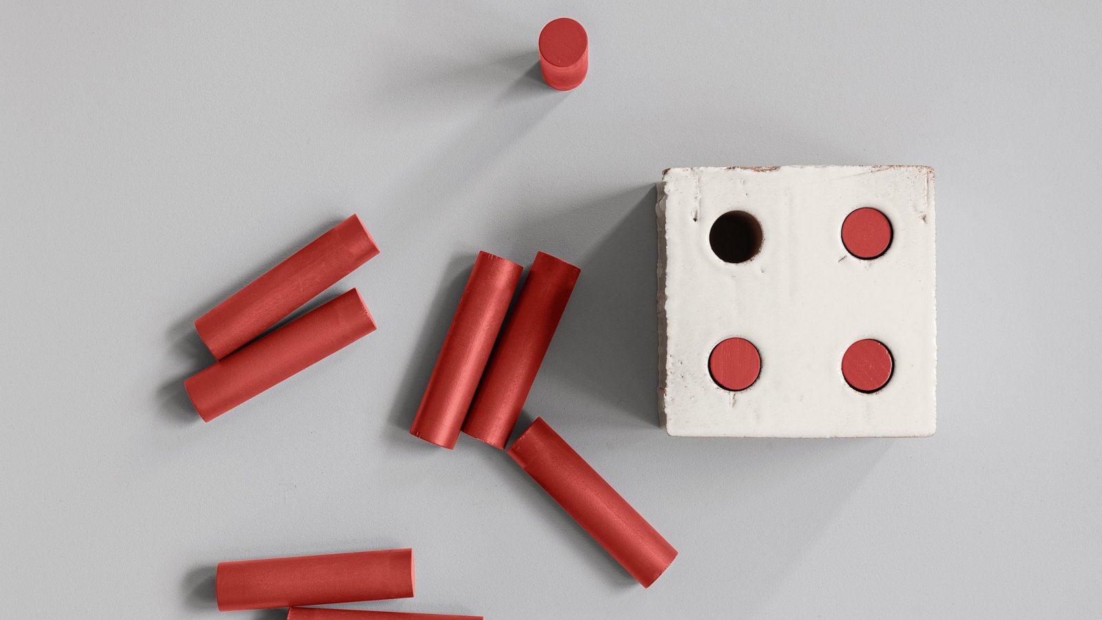 Mutina Bloc のテラコッタ壁、各ブロックに4つの孔