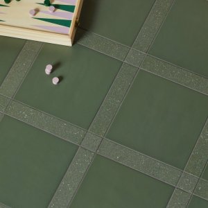 Time 同色巾木 3,9×20,5センチの納まり