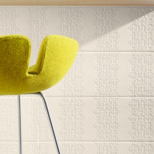Mutina の Bas-Relief 浮彫タイルの壁