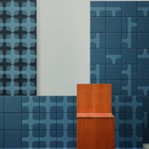 Mutina の Betty Night Blue グラフィック格子の壁