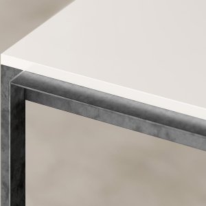 黒い Fenix 天板と鉄のフットレストを備えた Ellan ハイテーブル