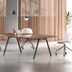青く塗装された Archiutti Lay の U 字型ダイカストアルミ製ジョイント