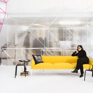 完全に張り込まれたSaariシェルのディテール