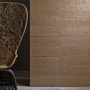 Mutina の Bas-Relief Garland テクスチャーのディテール