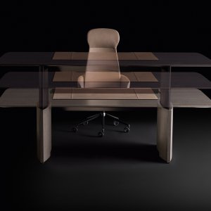 Eleva の木脚の根元にある金属製ケーブルプレート