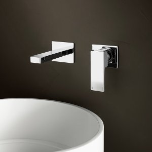 役員用洗面室の Mint、Angeletti & Ruzza のデザイン