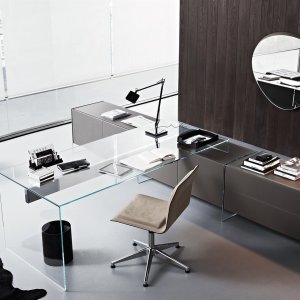 Gallotti & Radice のデザイナーズデスク Air Desk、透明クリスタル