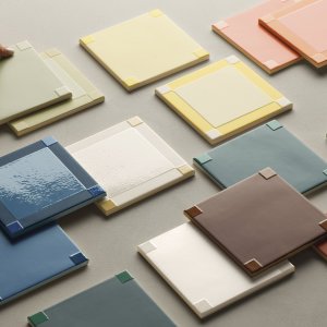 Chocolate色のHomage to the Square