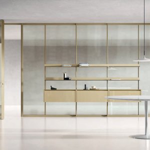 Simple Bold の間仕切りに取り付けた Giano の棚