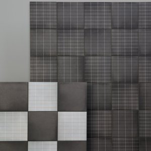 Aurore Light Grey の床 2mm目地の水まわり