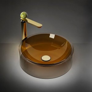浴室に設置された Perle のデザイン水栓