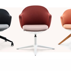Sedus の回転チェア se:flair、ライトグレーのニット膜、ブラックの五本脚