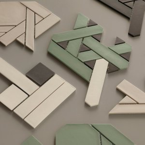 Grey色のWeavingモザイクの浴室